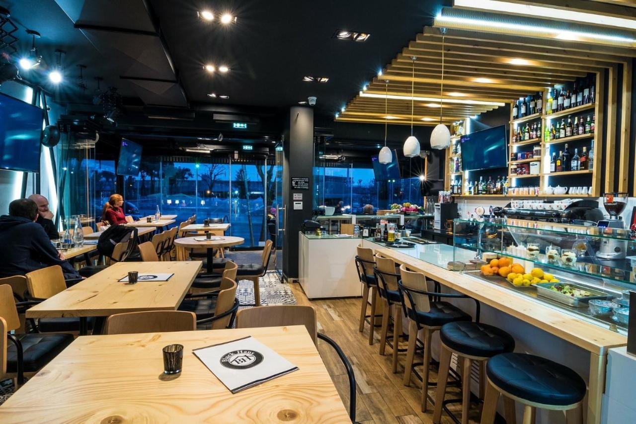 Blackhaus Young Mini 테살로니키 외부 사진